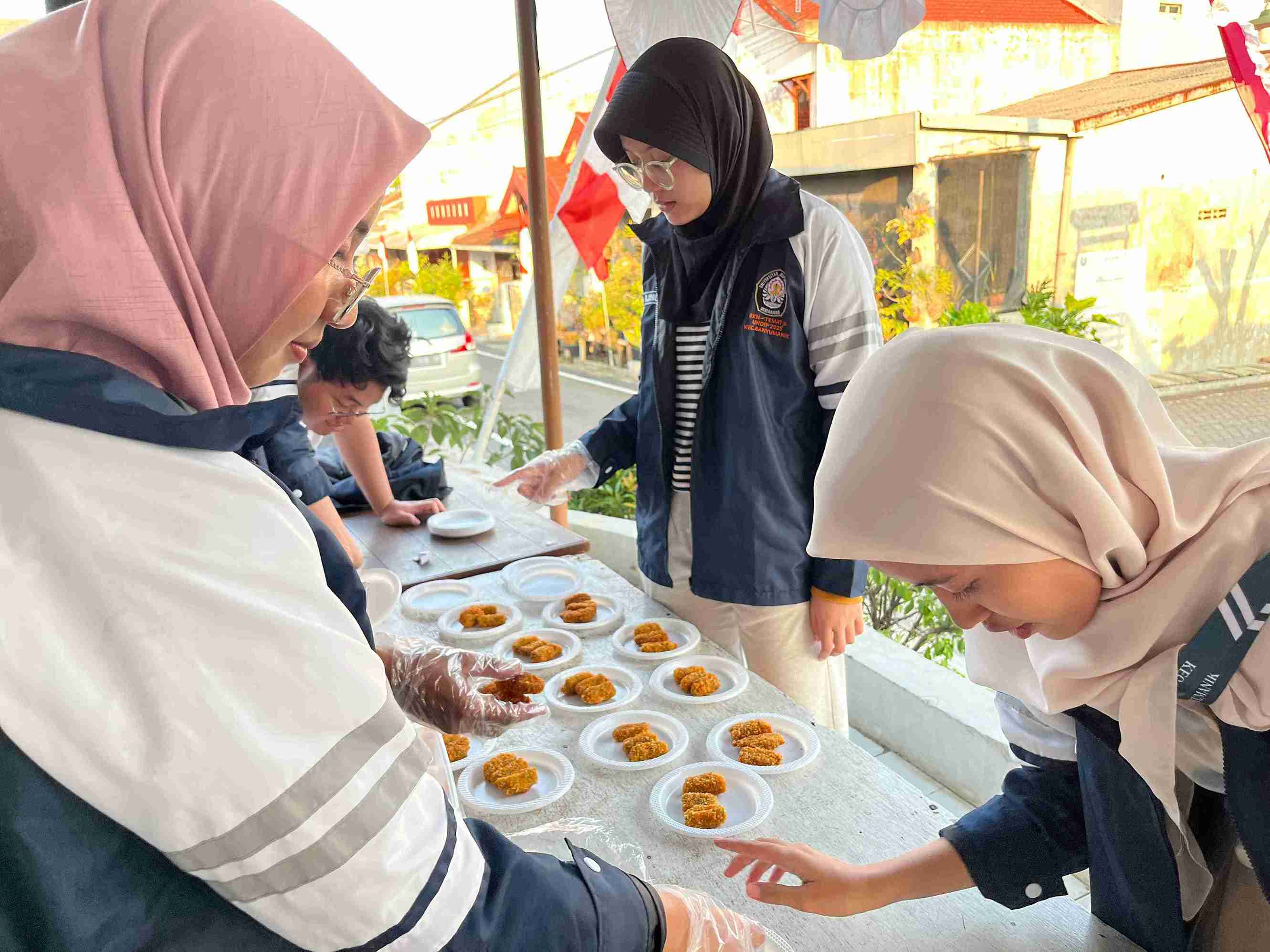 Dari Kolam ke Dapur, KKN Tim 110 Undip Mengolah Lele menjadi Asupan Bergizi