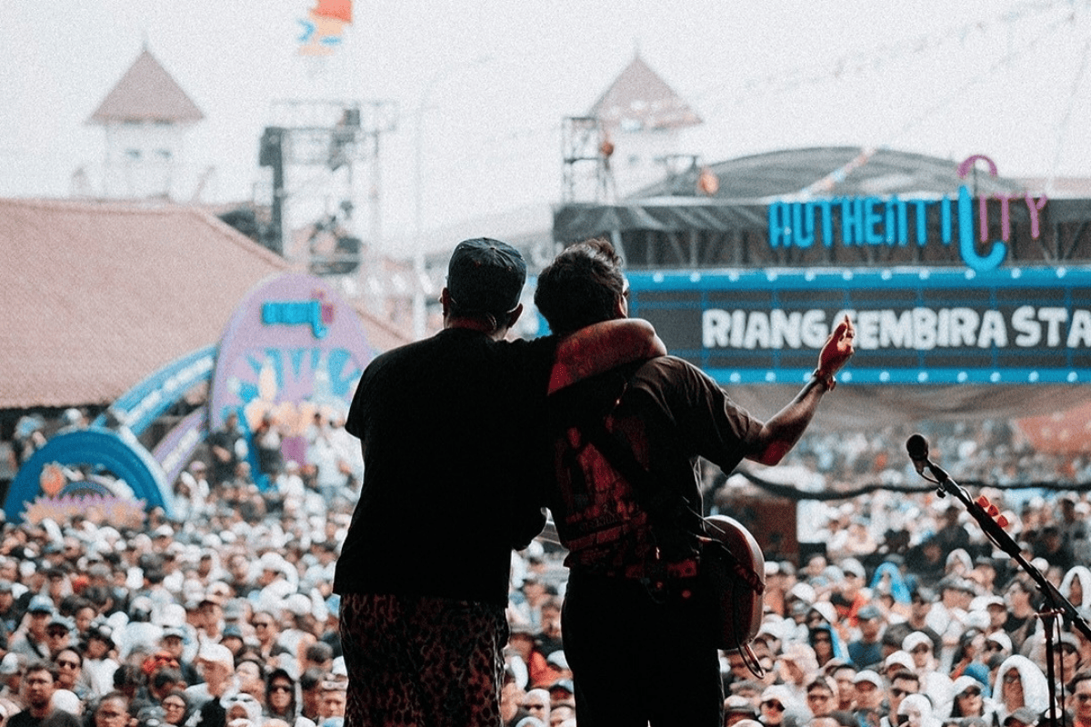 Makna Lagu Duka Last Child: Ungkapan Hati yang Hancur karena Ditinggalkan