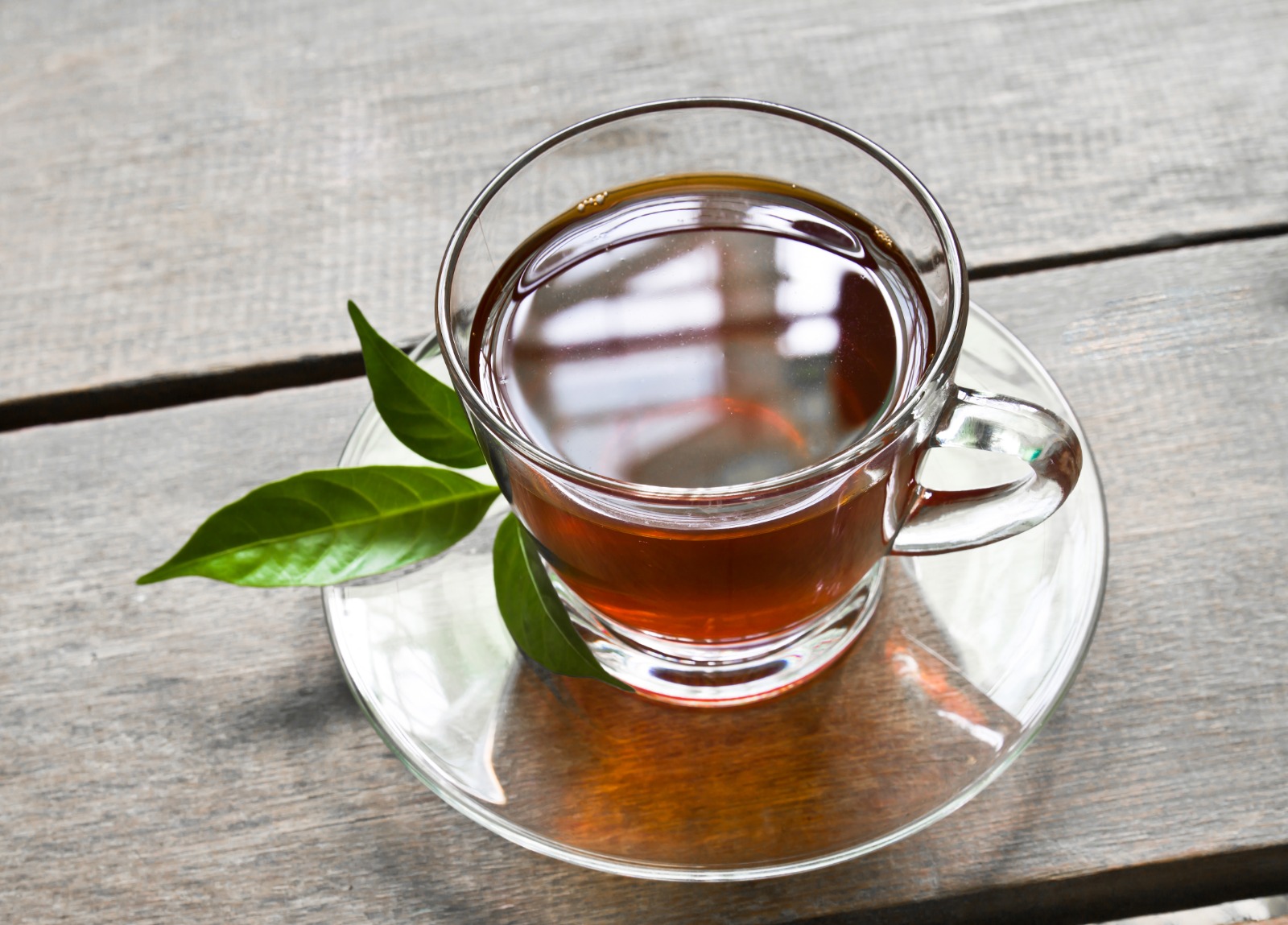 Minum Teh Setelah Makan? Ternyata Bisa Bikin Zat Besi Susah Diserap, Guys!