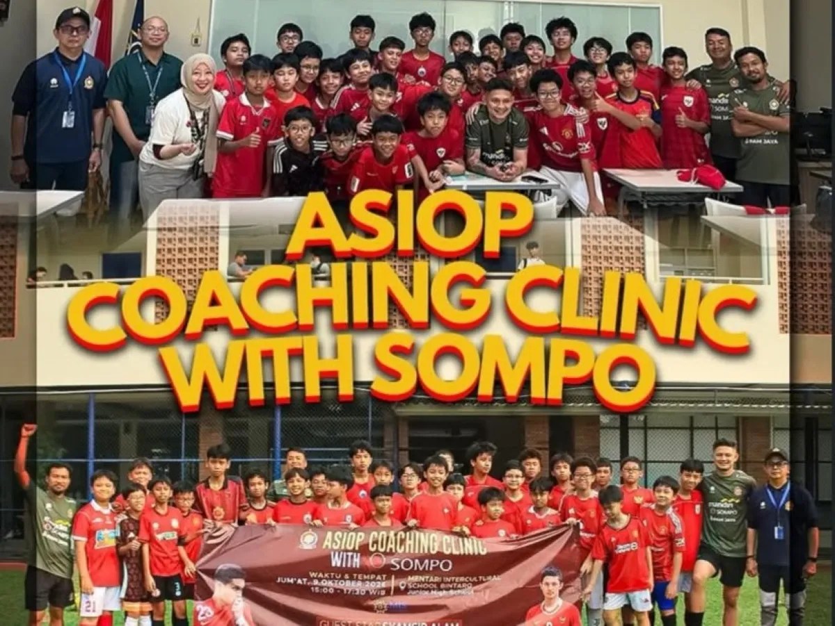 anak anak dari SSB asiop mengikuti coaching clinic