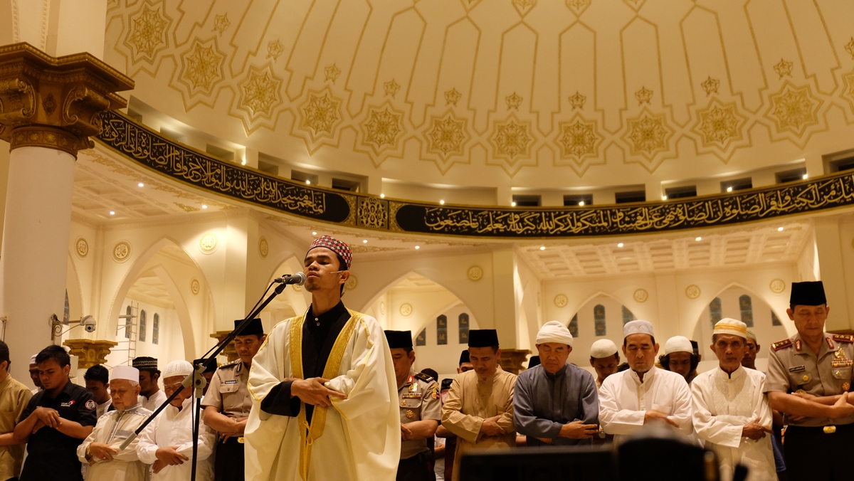 Muzammil Hasballah di Pontianak