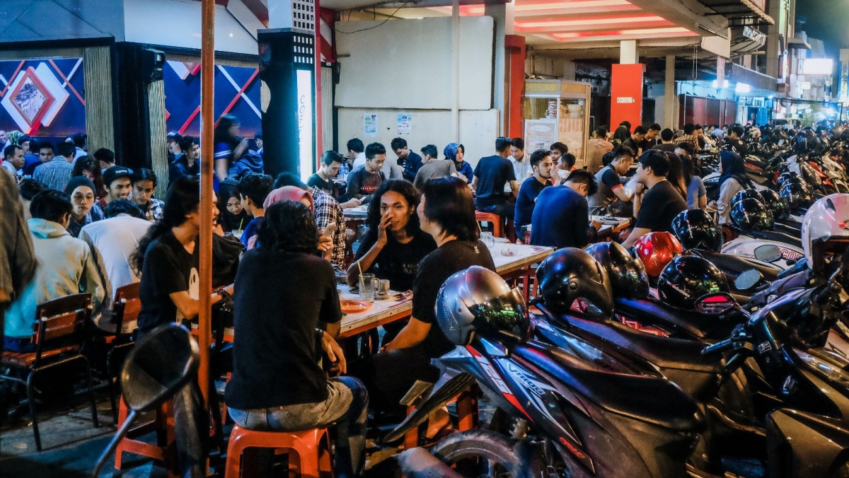 Jalan Gajahmada Pontianak Jadi Tempat Nongkrong Anak Muda